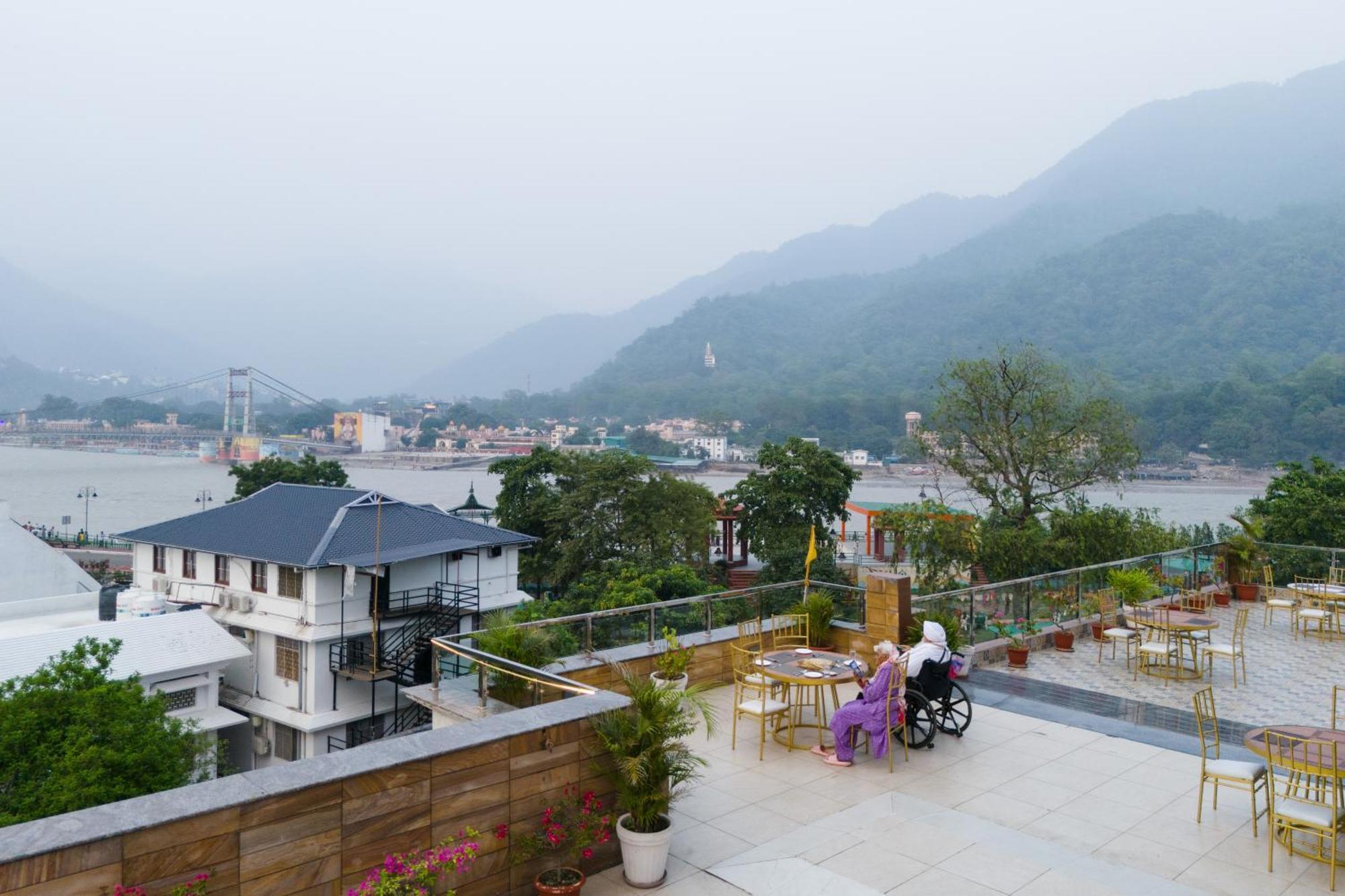 Hotel Indira Nikunj Rishikesh Ngoại thất bức ảnh