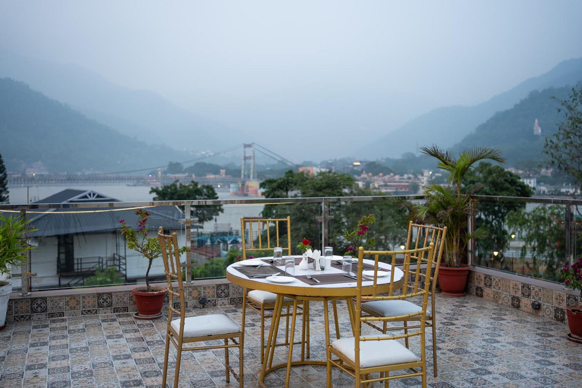 Hotel Indira Nikunj Rishikesh Ngoại thất bức ảnh